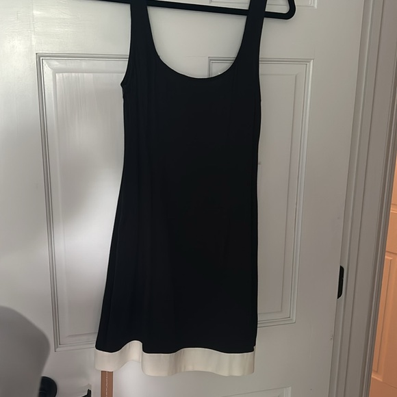 Black Bethany dress from Reformation size 6 - Picture 6 of 7